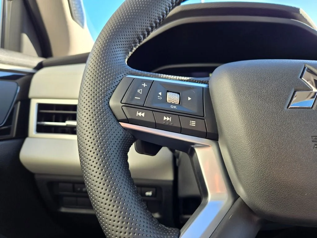 2026 Mitsubishi Outlander SE - Photo 28