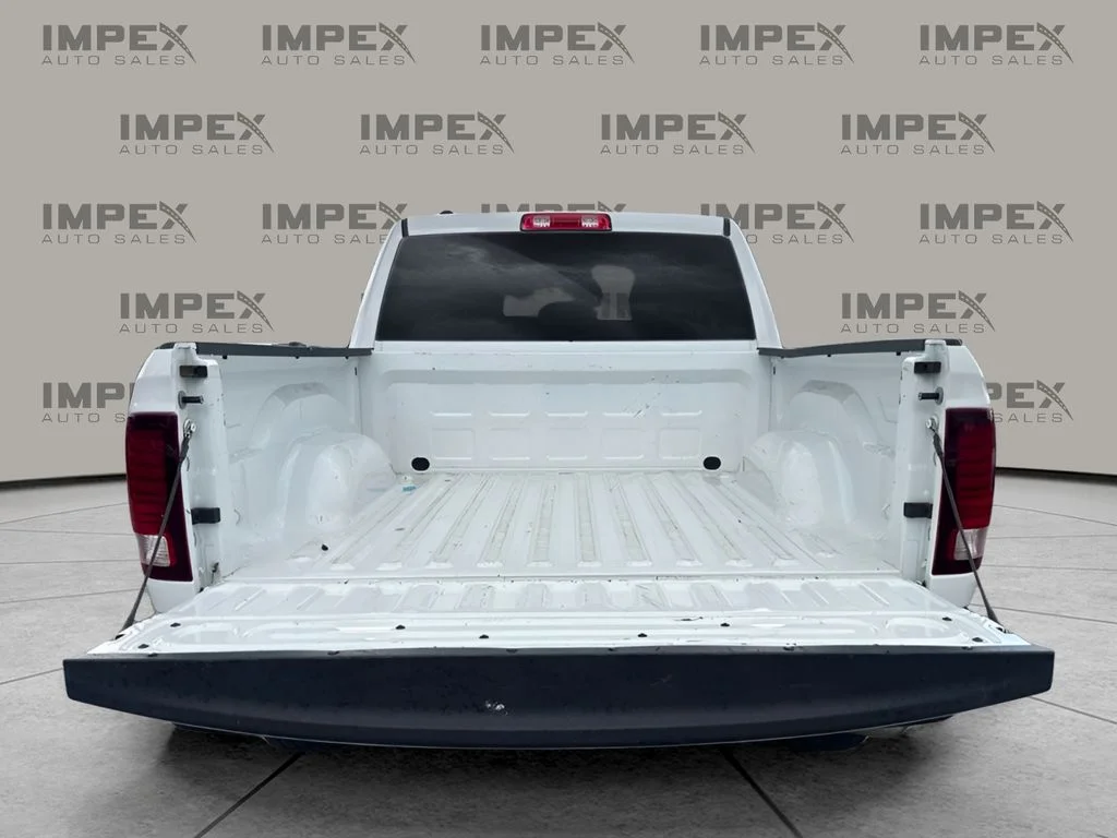 Used 2024 White Ram Warlock image 3