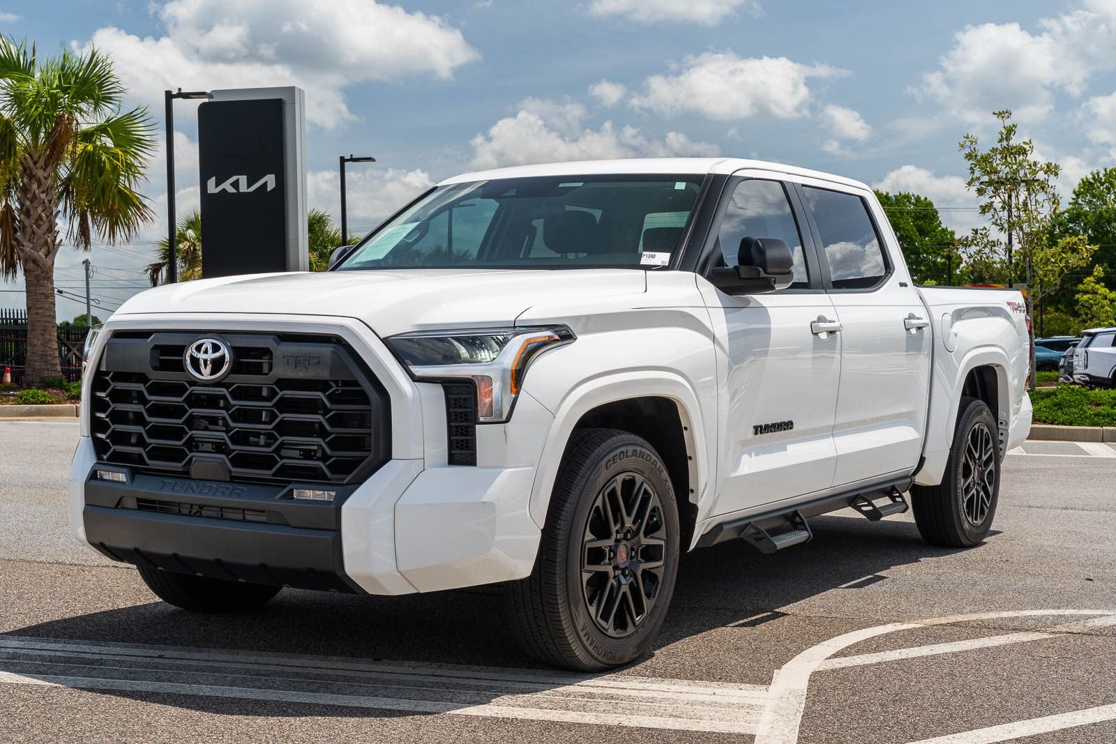 Used 2024 White Toyota SR5 image 3