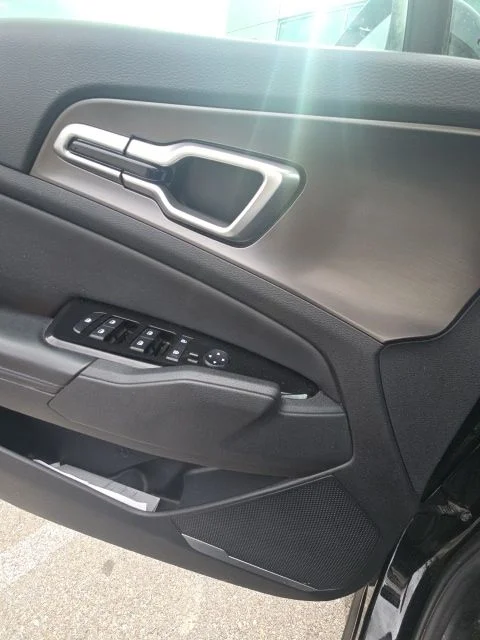 Used 2024 Black Kia EX image 15