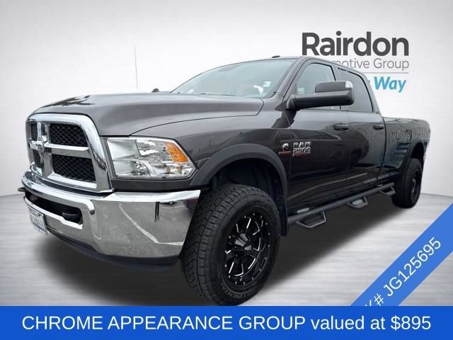 Used 2018 Granite Crystal Metallic Clearcoat Ram Tradesman image 3