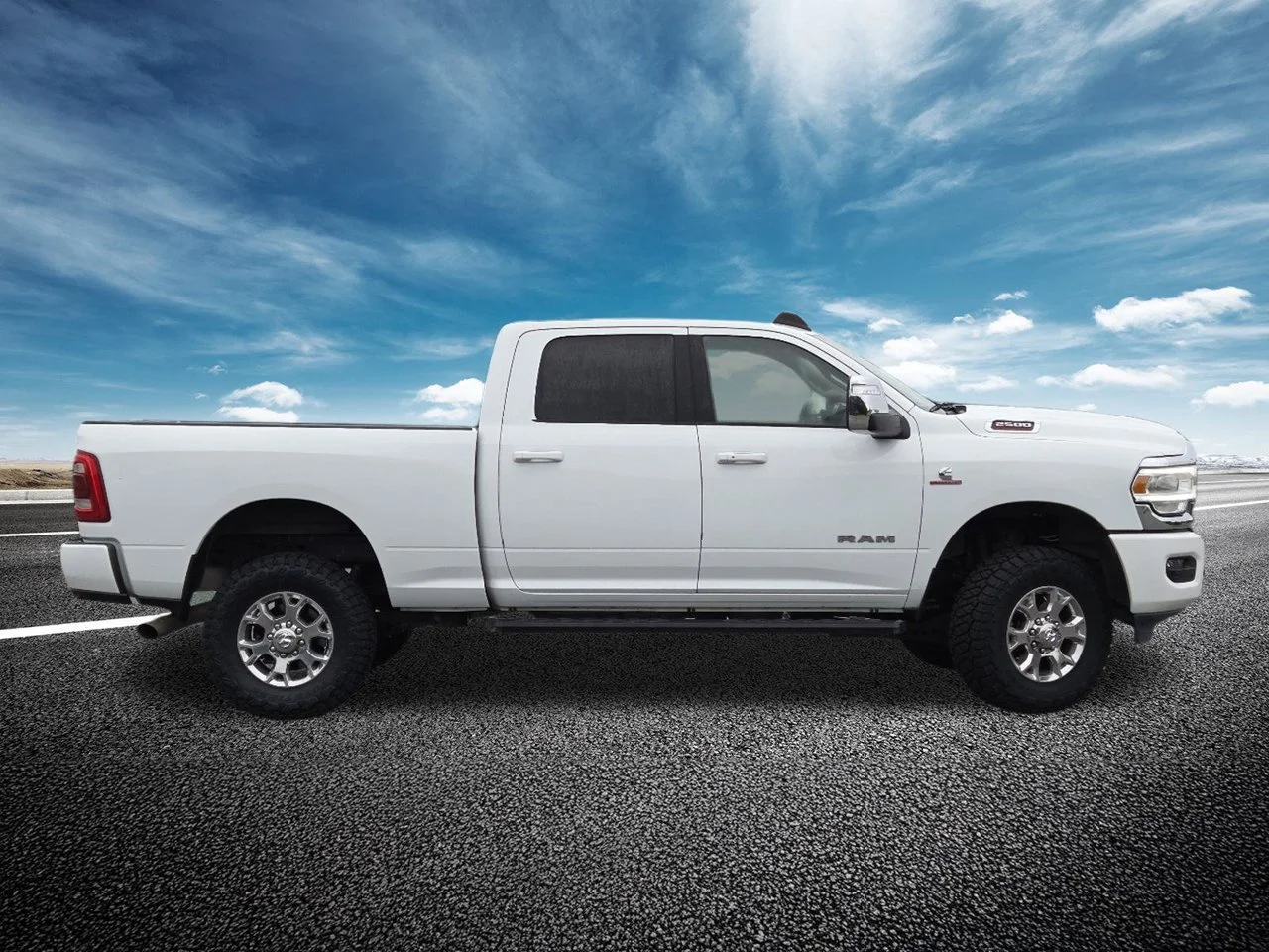 Used 2023  Ram Laramie image 20