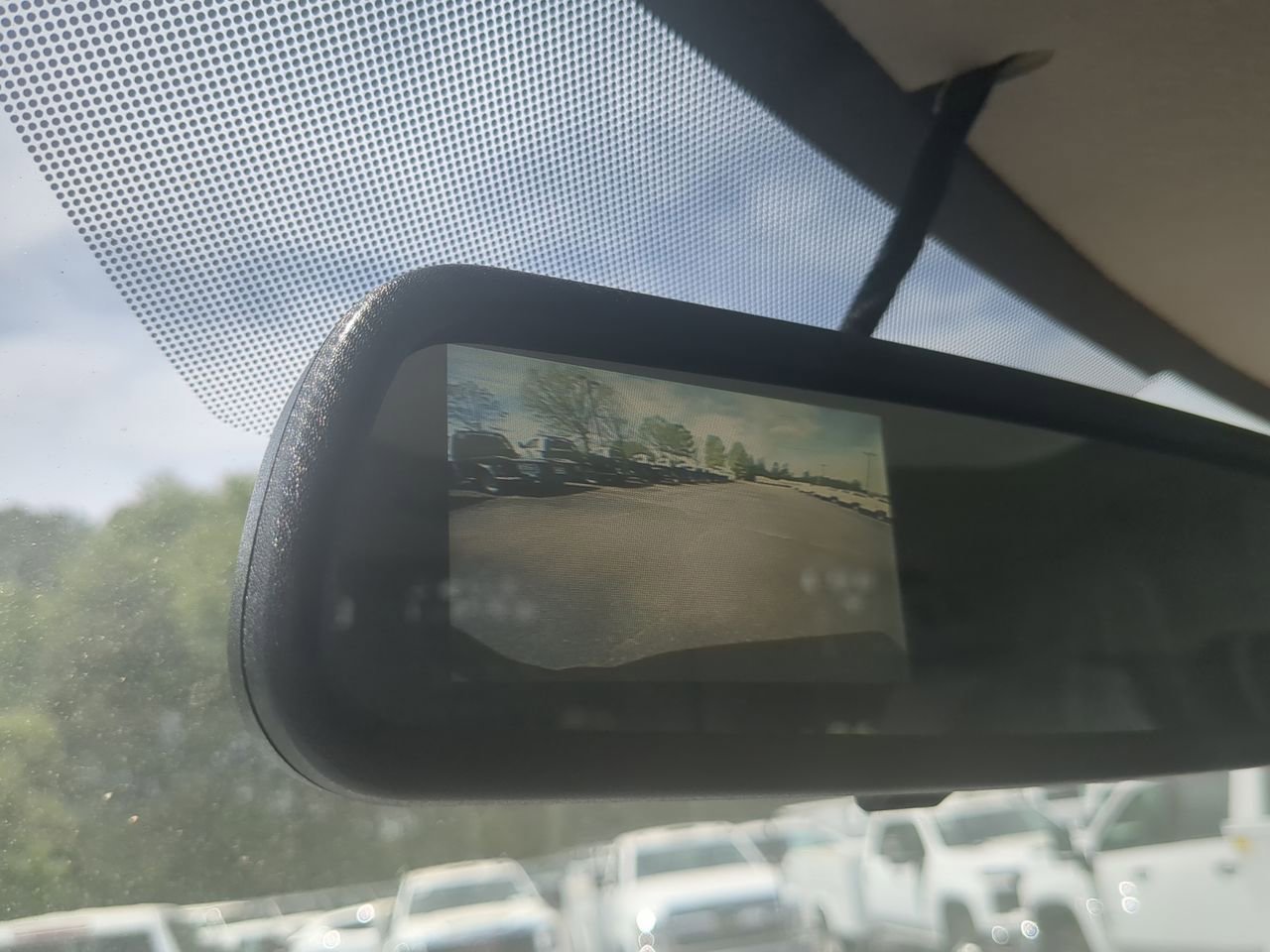 New 2025 Summit White GMC Work Van image 14