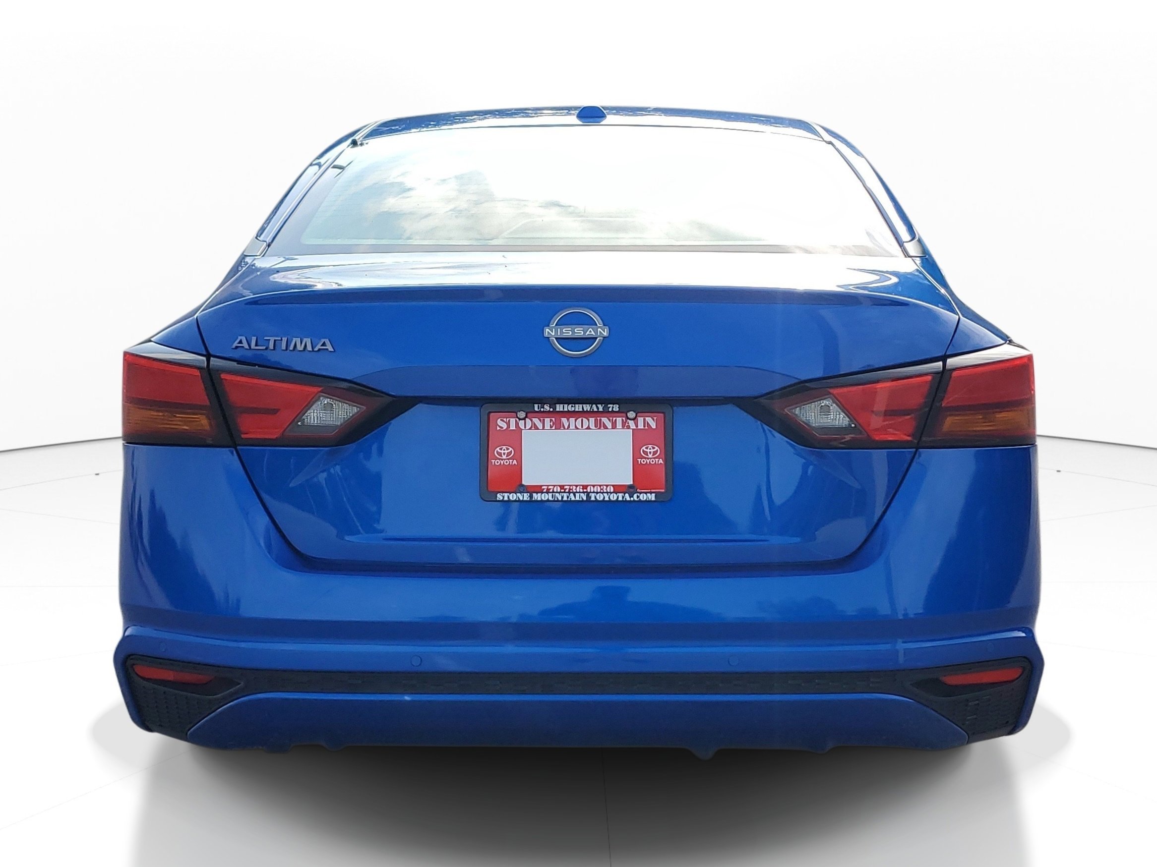 Used 2025 Blue Nissan 2.5 SV image 4