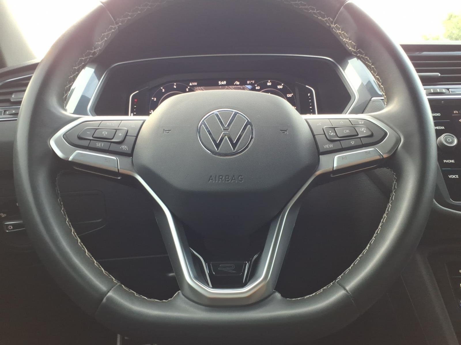 Used 2023 Opal White Pearl Volkswagen SEL R-Line image 27