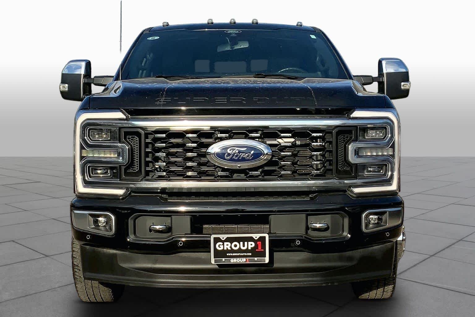 Used 2024 Agate Black Ford Platinum image 4
