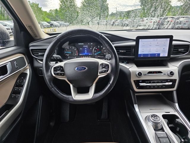 Used 2020 Blue Metallic Ford XLT image 21