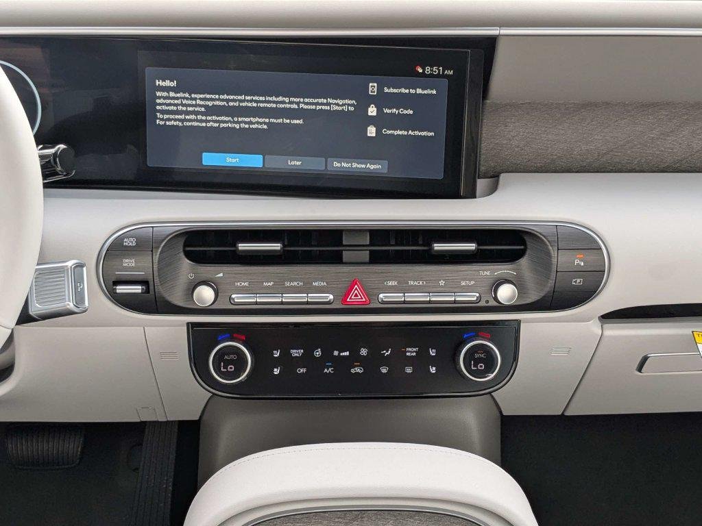 New 2027 Black Hyundai Limited 7P image 18