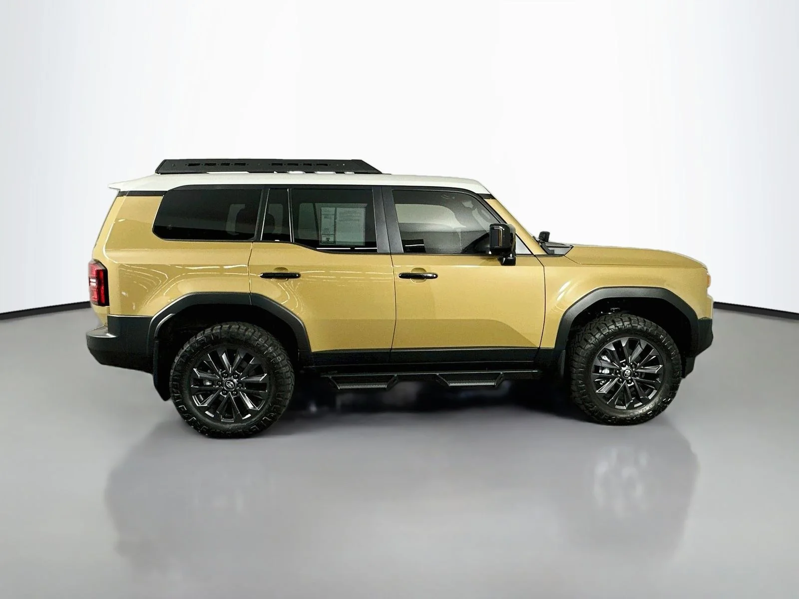 New 2026 Trail Dust/Grayscape <sup>1</sup> Toyota  image 8