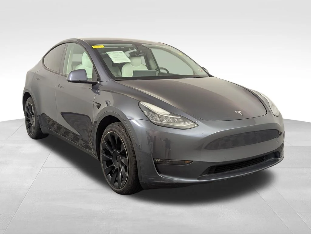 Used 2022 Black Tesla Long Range image 21