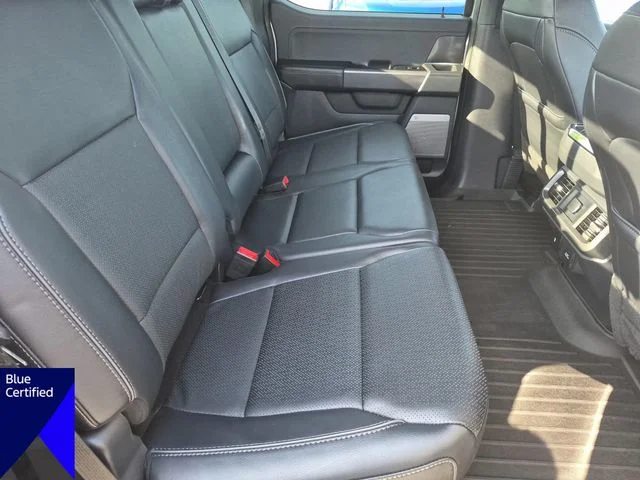 Used 2024 Silver Ford Lariat image 33