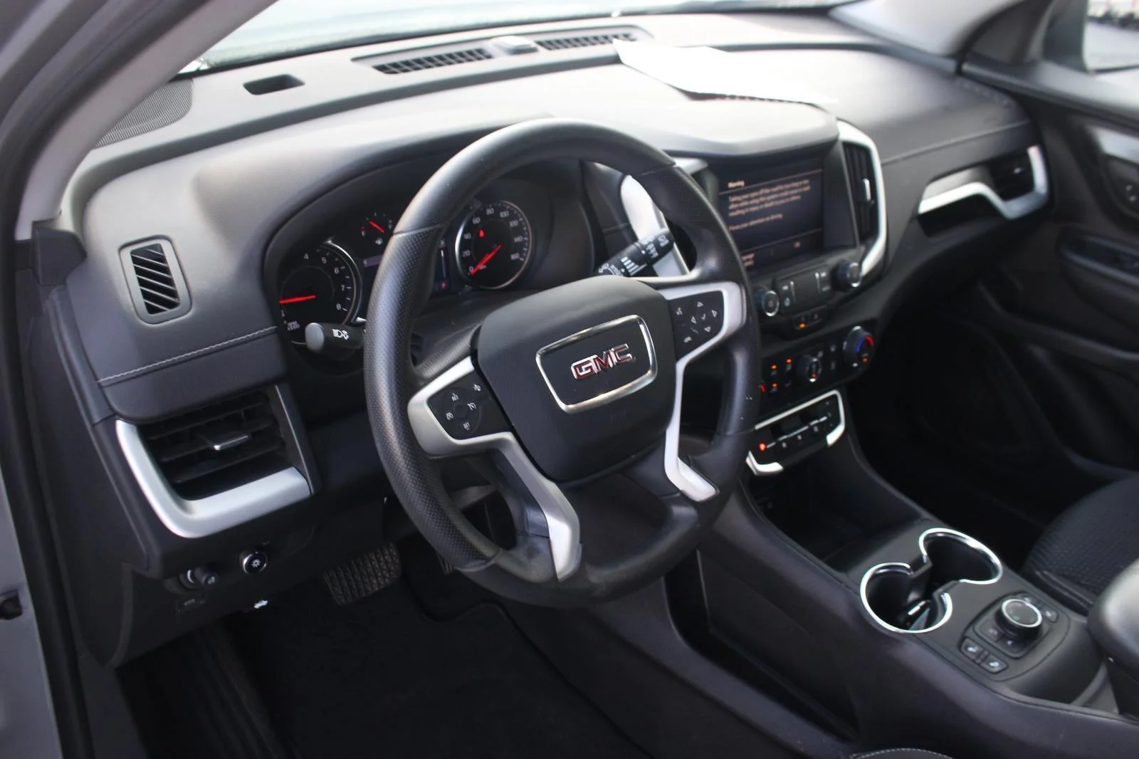 Used 2023 Sterling Metallic GMC SLE image 17