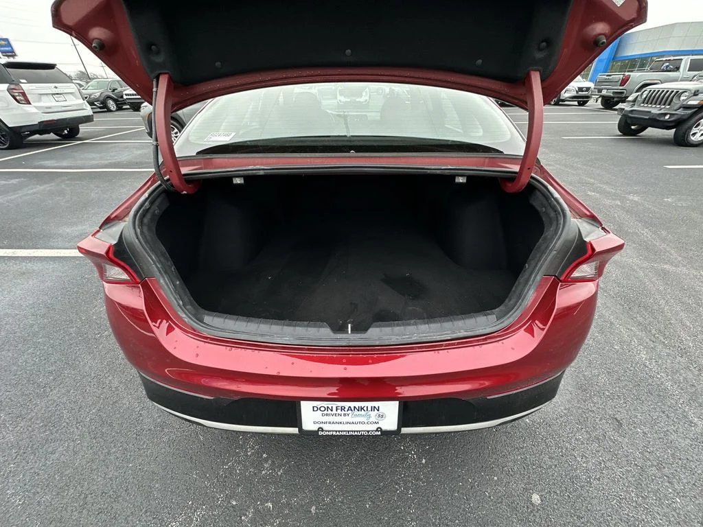 Used 2024 Red Kia LXS image 22