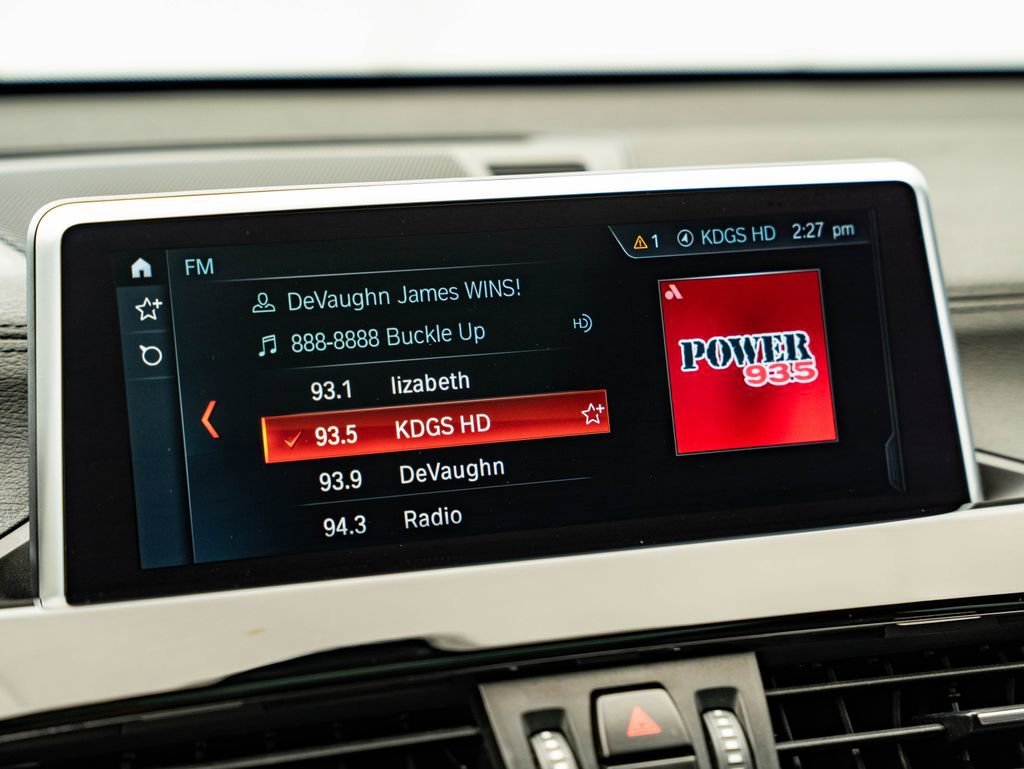 Used 2021 Black Sapphire Metallic BMW sDrive28i image 33