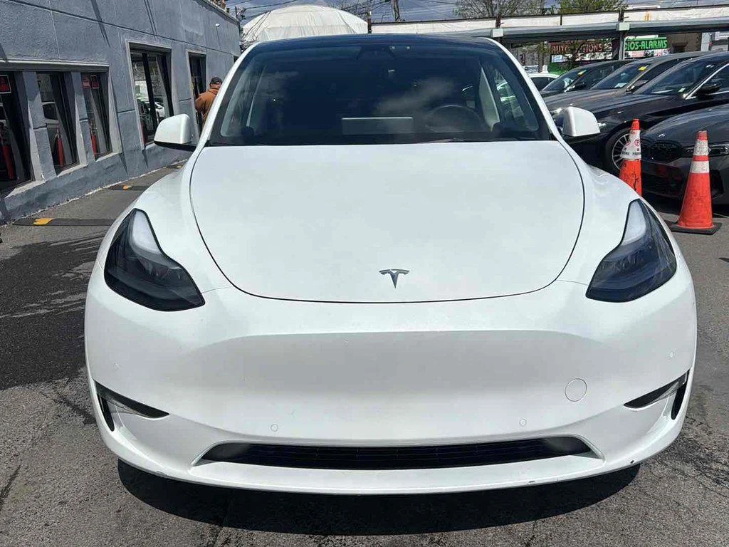 Used 2022 Tesla Model Y Performance with VIN 7SAYGDEFXNF389275 for sale in Bronx, NY
