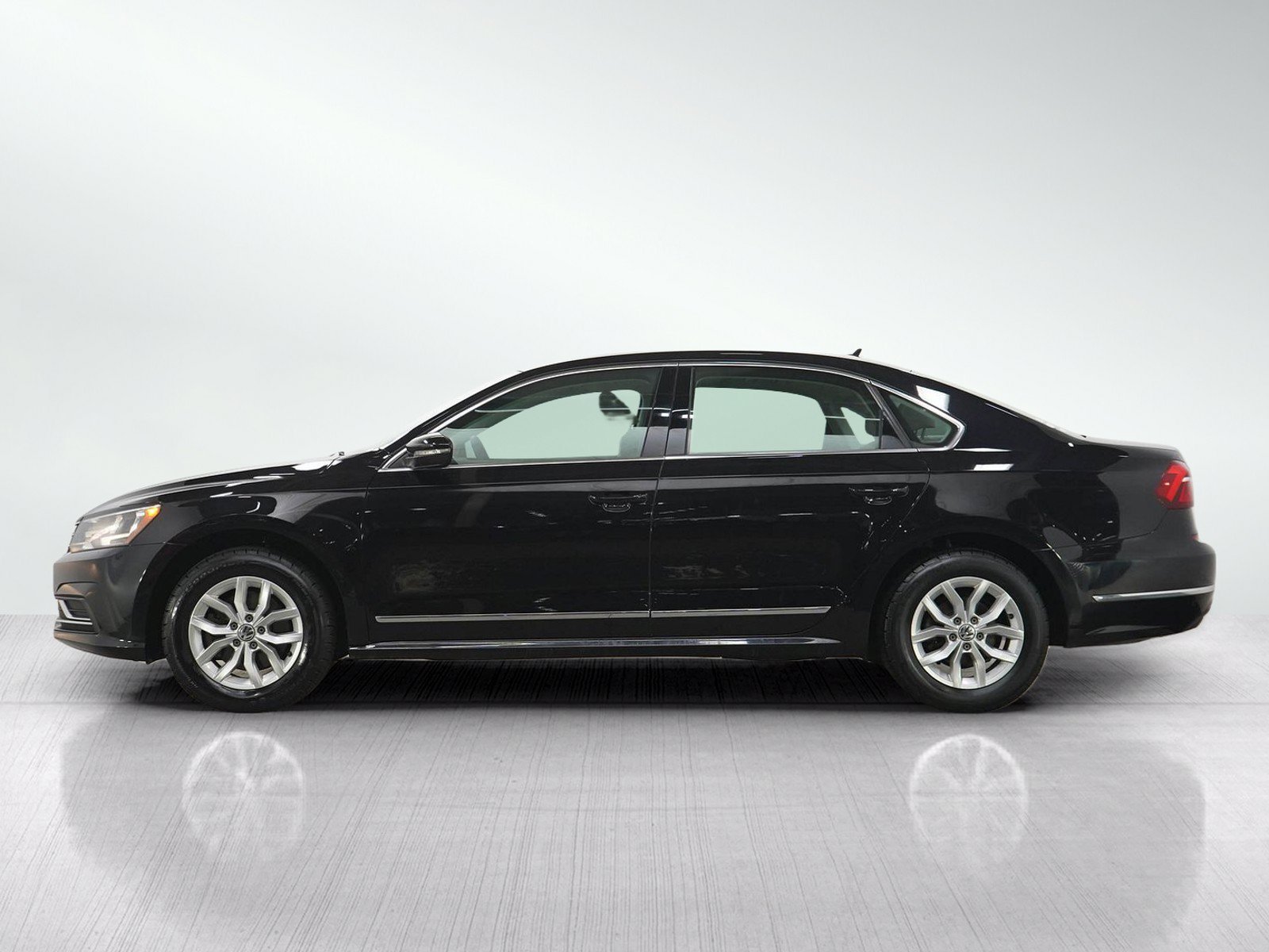 Used 2017 Volkswagen Passat S with VIN 1VWAT7A3XHC051607 for sale in Burnsville, Minnesota