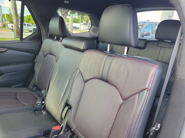 2025 Honda Pilot Black Edition - Photo 12