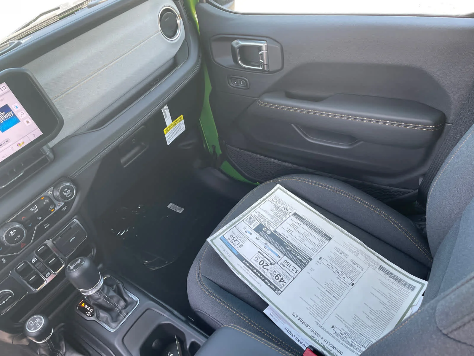 New 2025 Mojito Clearcoat Jeep Sahara image 16