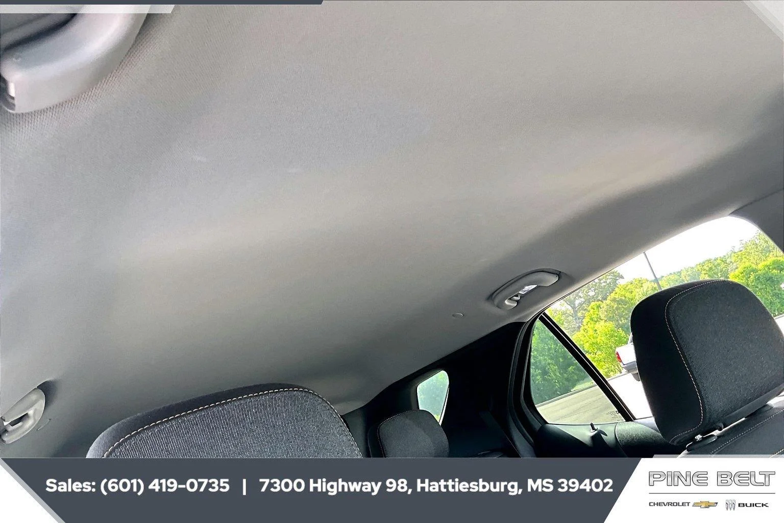 Used 2018 NIGHTFALL GRAY METALLIC Chevrolet LT image 16