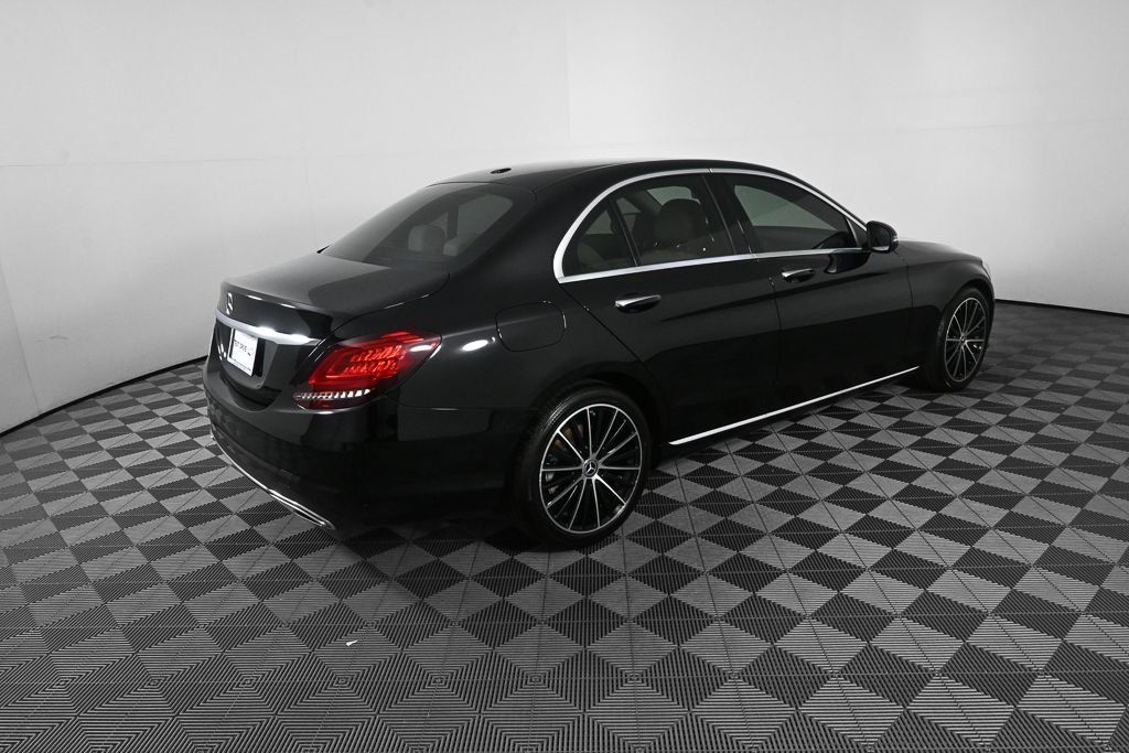 Used 2021  Mercedes-Benz C 300 image 26