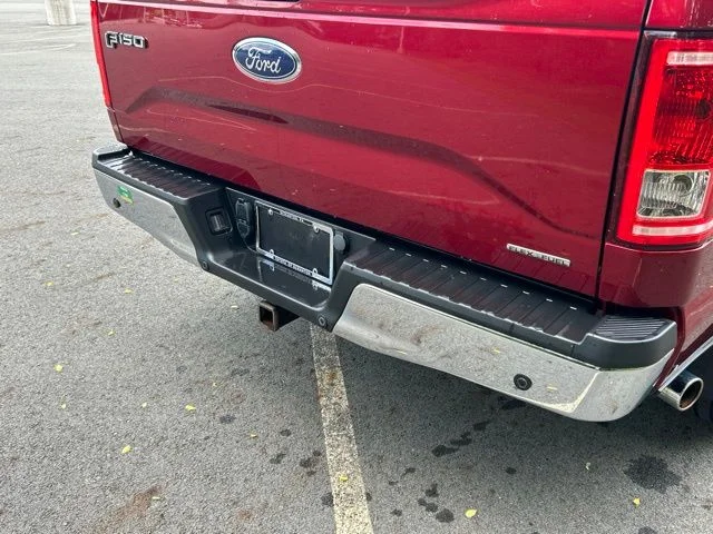 Used 2016 Red Ford XLT image 20