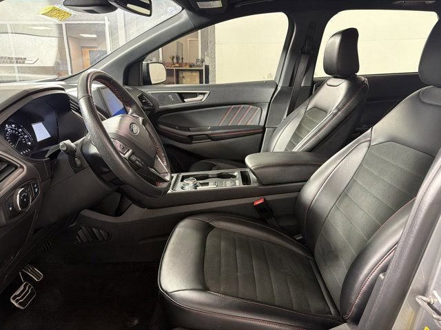 Used 2024 Silver Ford ST Line image 15