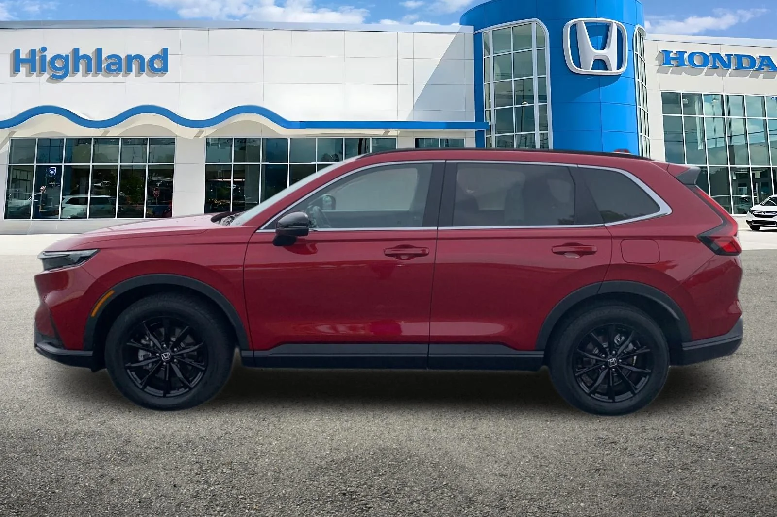 Certified Used 2025  Honda Sport image 2