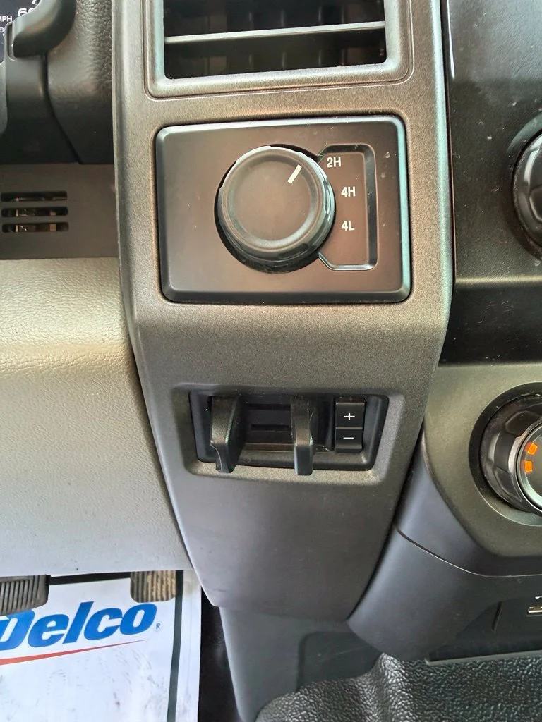 Used 2022 White Ford XL image 14