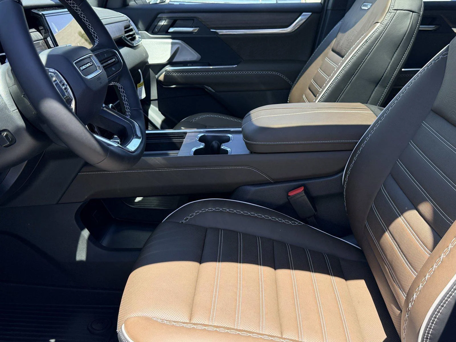New 2026 Glacier White Tricoat GMC Denali Ultimate image 17