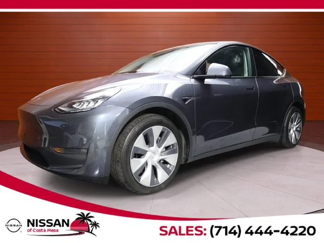 2023 Tesla Model Y Long Range