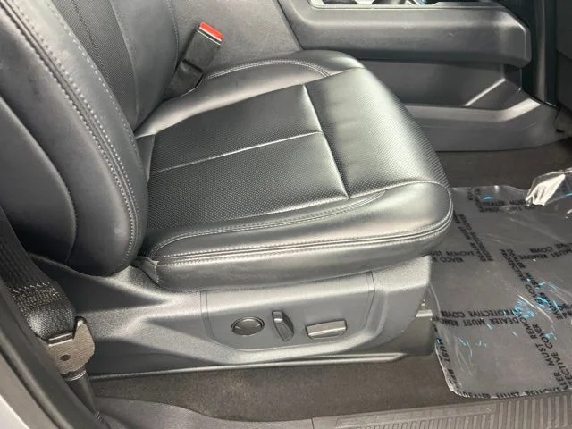 Used 2024 Silver Ford XLT image 26