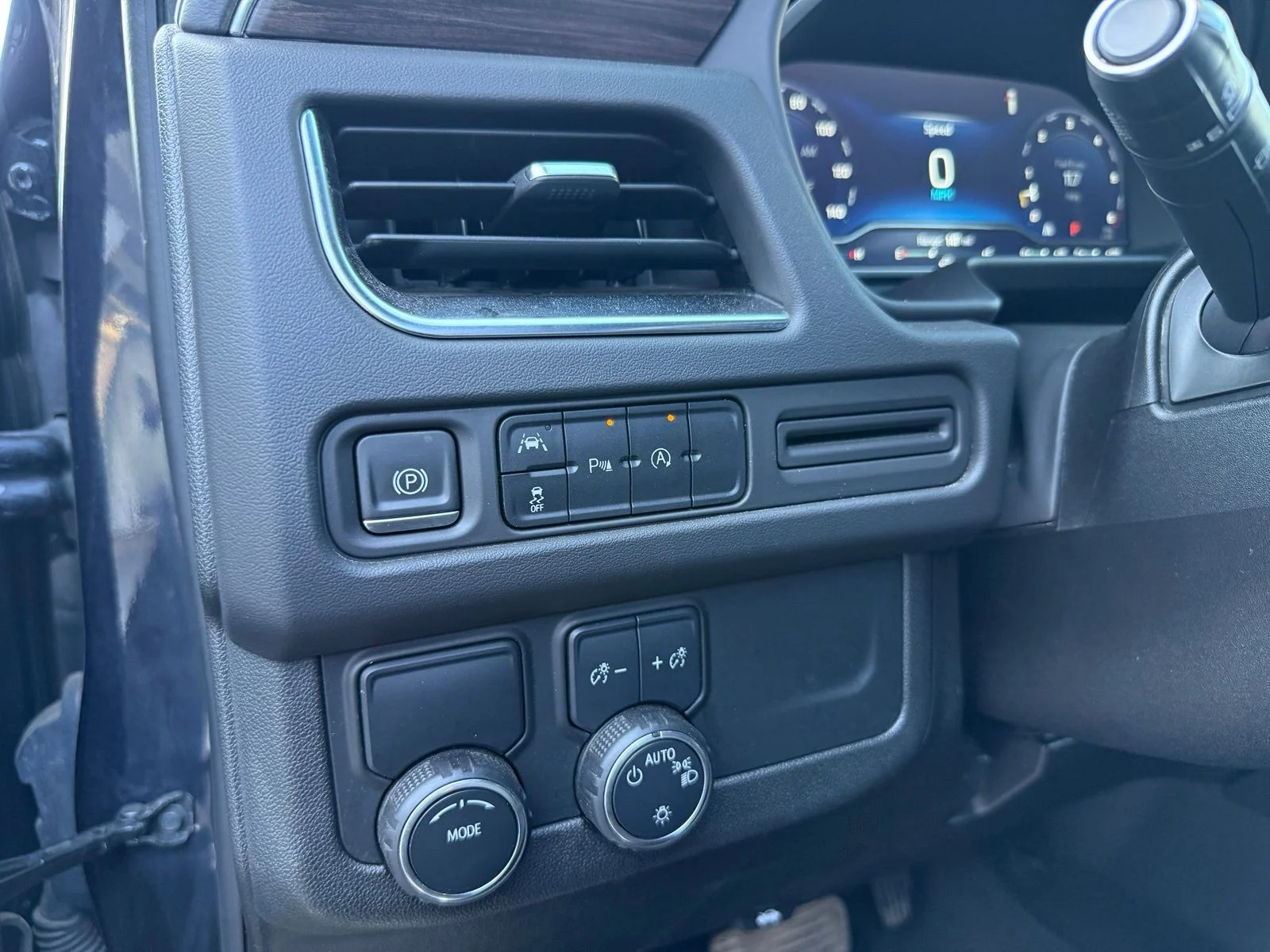 2023 Chevrolet Tahoe LT - Photo 14