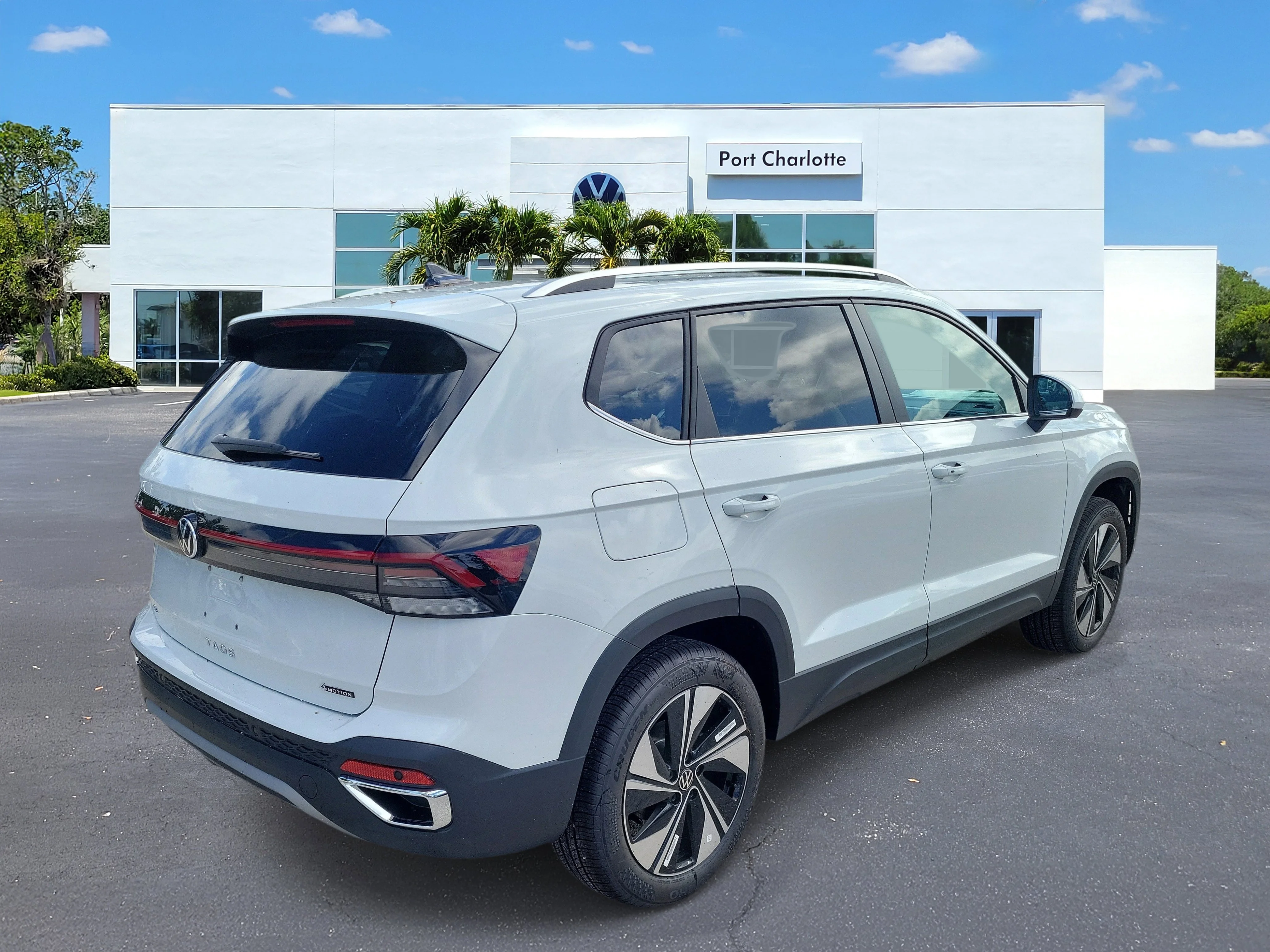 New 2026 White Volkswagen 1.5T SE image 32