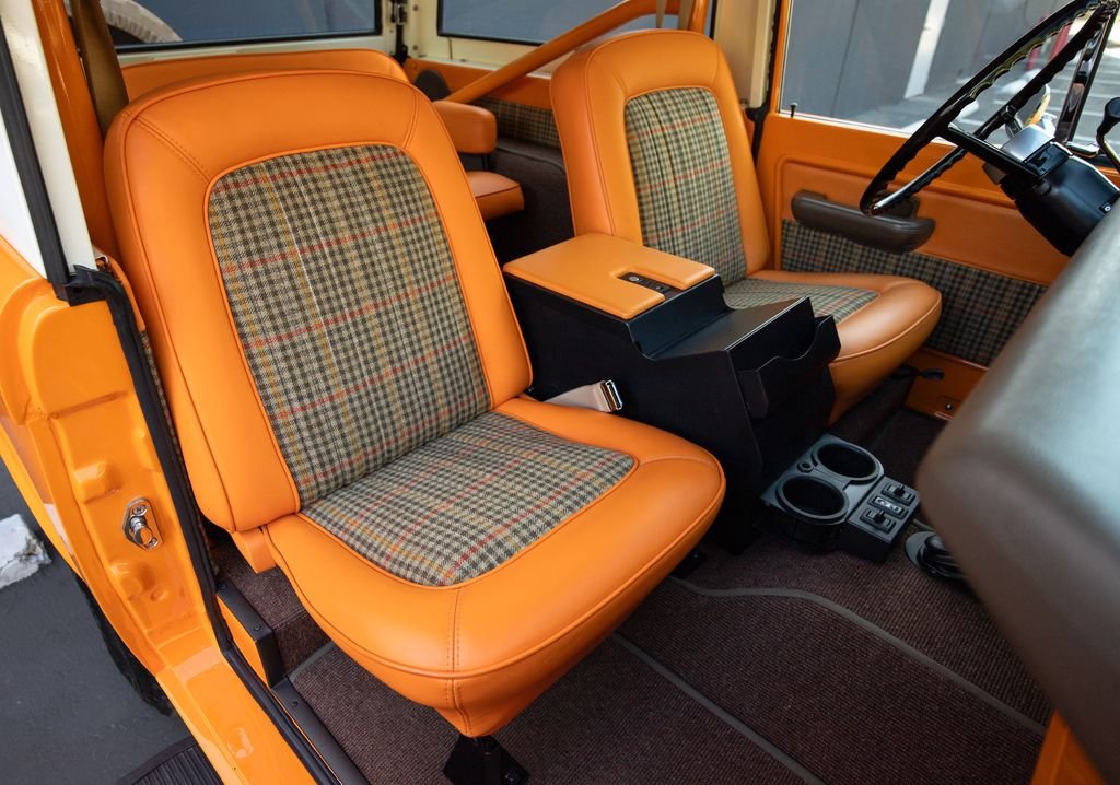 Used 1974 Orange Ford Ranger image 22
