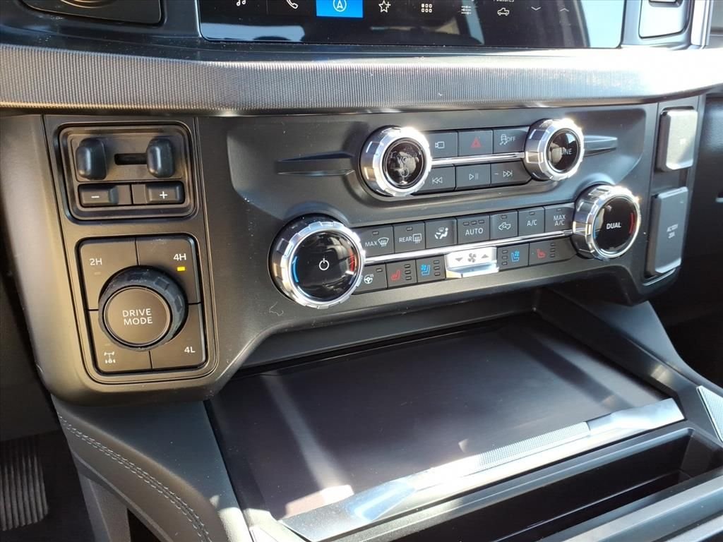 New 2026 Star White Metallic Tri-Coat Ford F-350® Platinum® image 23