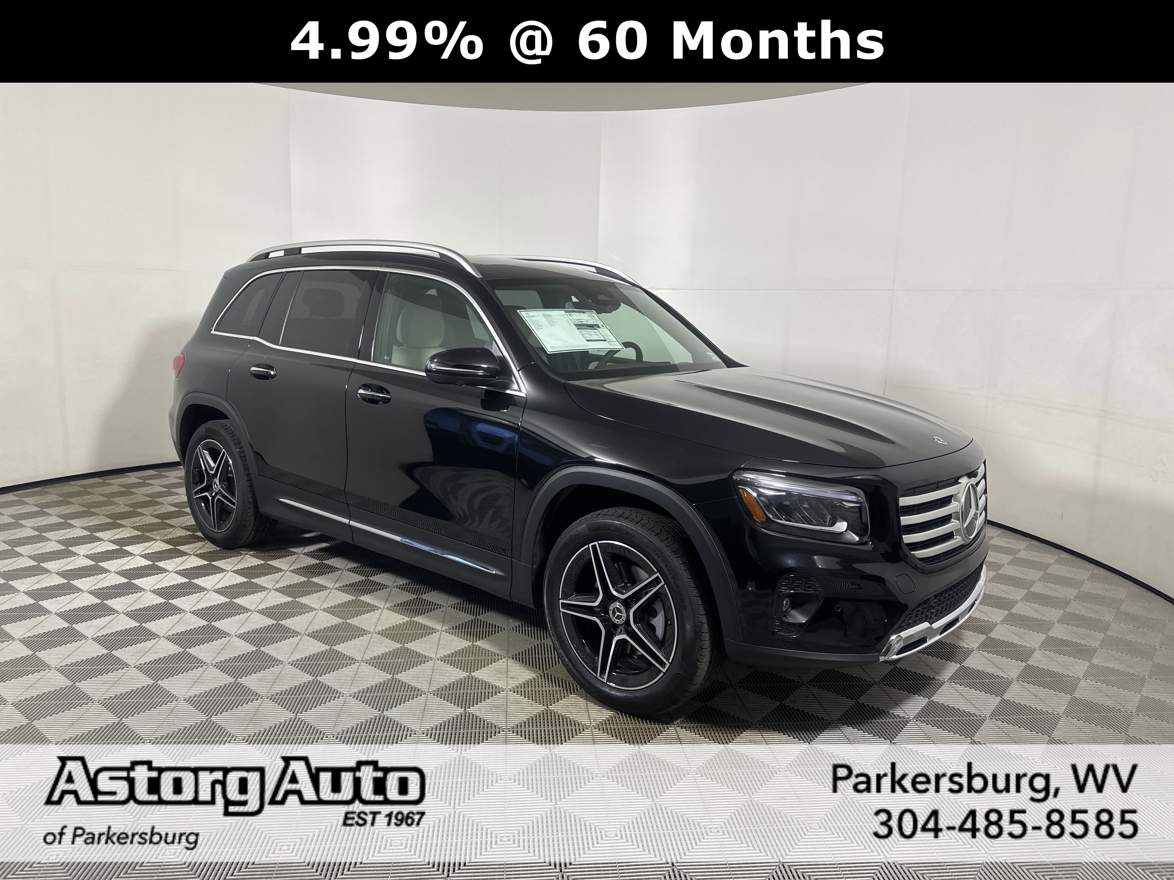 2026 Mercedes-Benz GLB GLB 250 4MATIC's photo