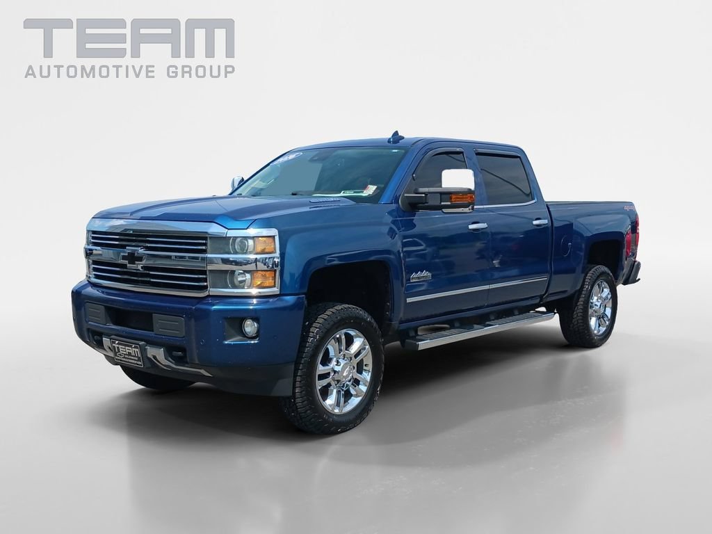 Used 2016 DEEP OCEAN BLUE METALLIC Chevrolet High Country image 3
