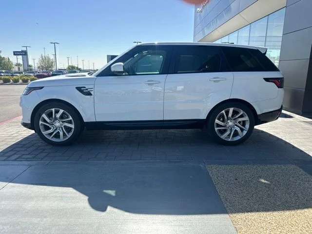 Used 2020 White Land Rover HSE image 8