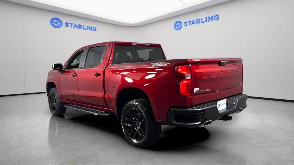 Used 2025 Radiant Red Tintcoat Chevrolet LT Trail Boss image 5