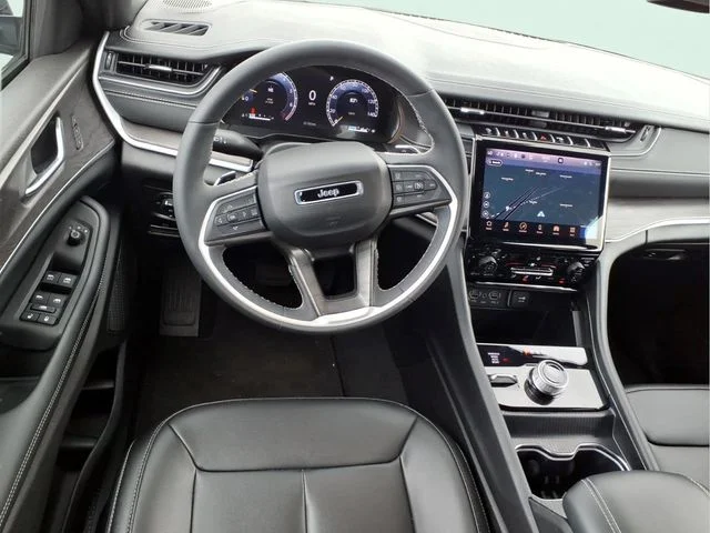Used 2024 Black Jeep Limited image 17