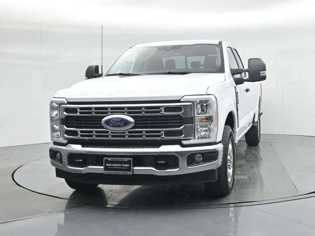New 2026 White Ford XLT image 52