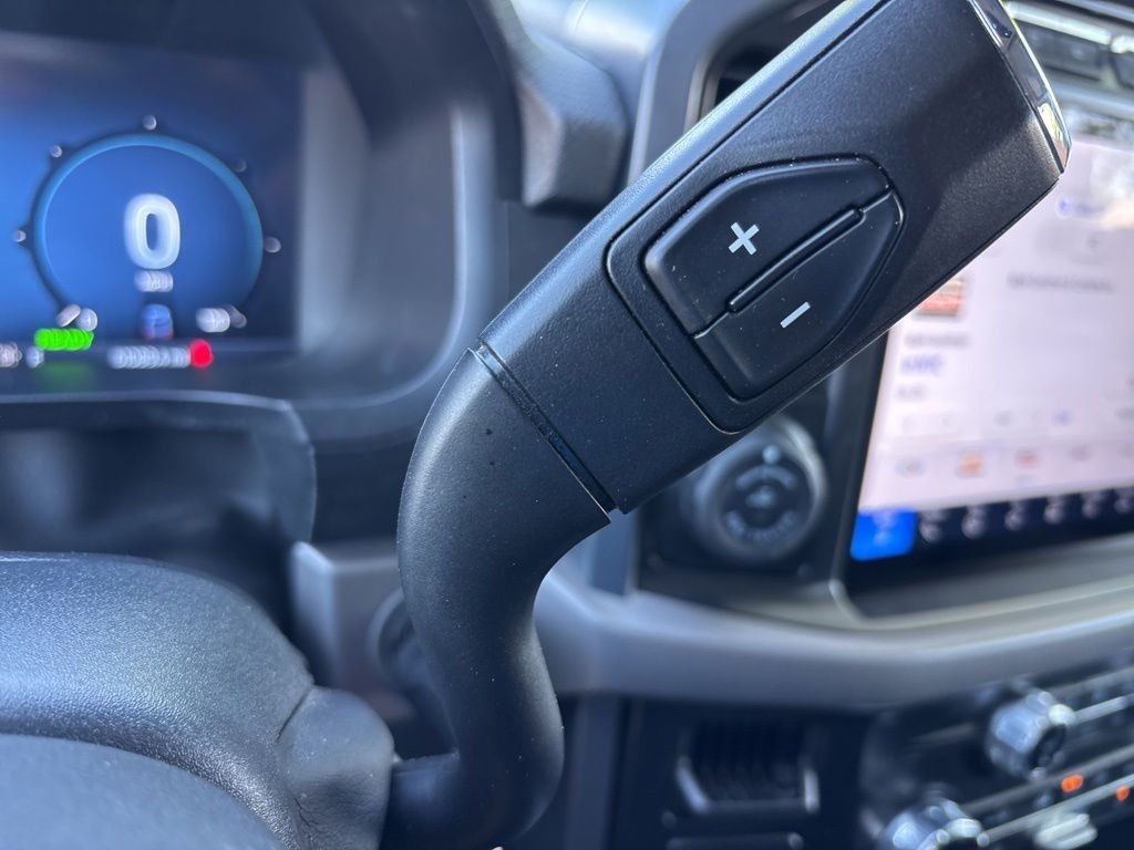 Used 2024 Gray Ford XLT image 30