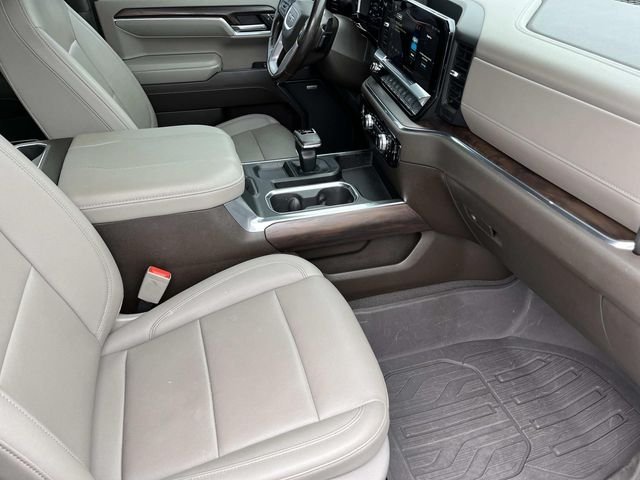 Used 2023 Silver GMC SLT image 20