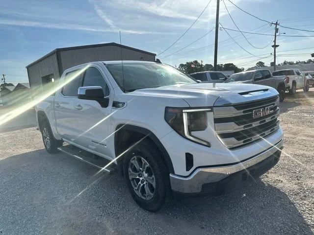 2023 GMC Sierra 1500 SLE