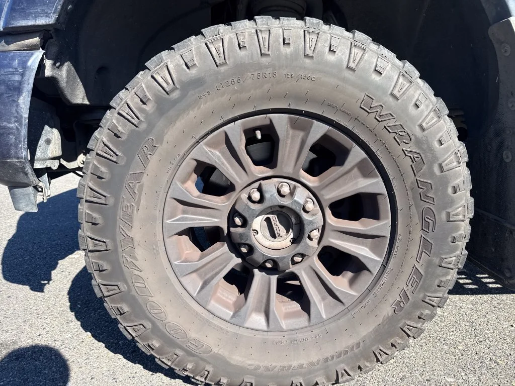 Used 2020 Blue Ford Lariat image 12