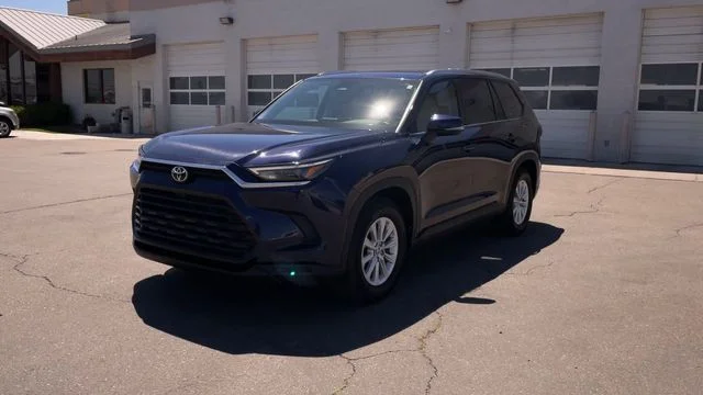Used 2026 Blue Toyota XLE image 5