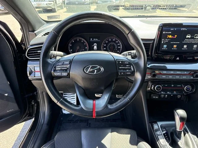 Used 2020 Black Hyundai Turbo image 17