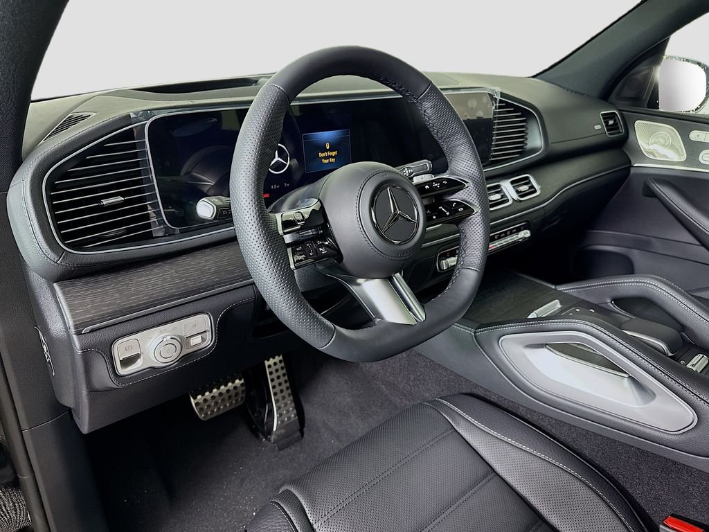 New 2026 Black Mercedes-Benz GLS 450 image 9