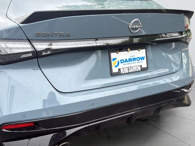 New 2026 Atlantic Gray Metallic / Super Black Two-tone Nissan SR image 14