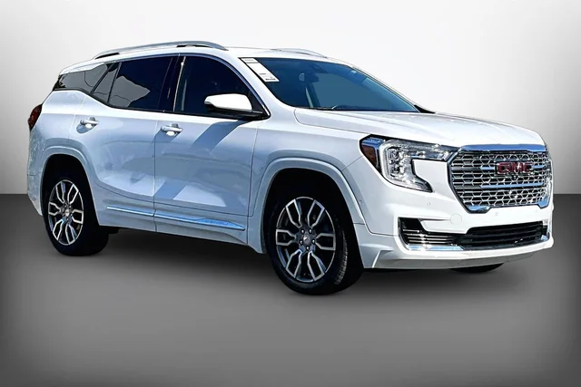 2022 GMC Terrain Denali